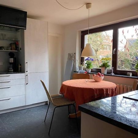Geraeumiges 120M² Haus Mit Garten + Stellplatz Stralsund Exterior photo